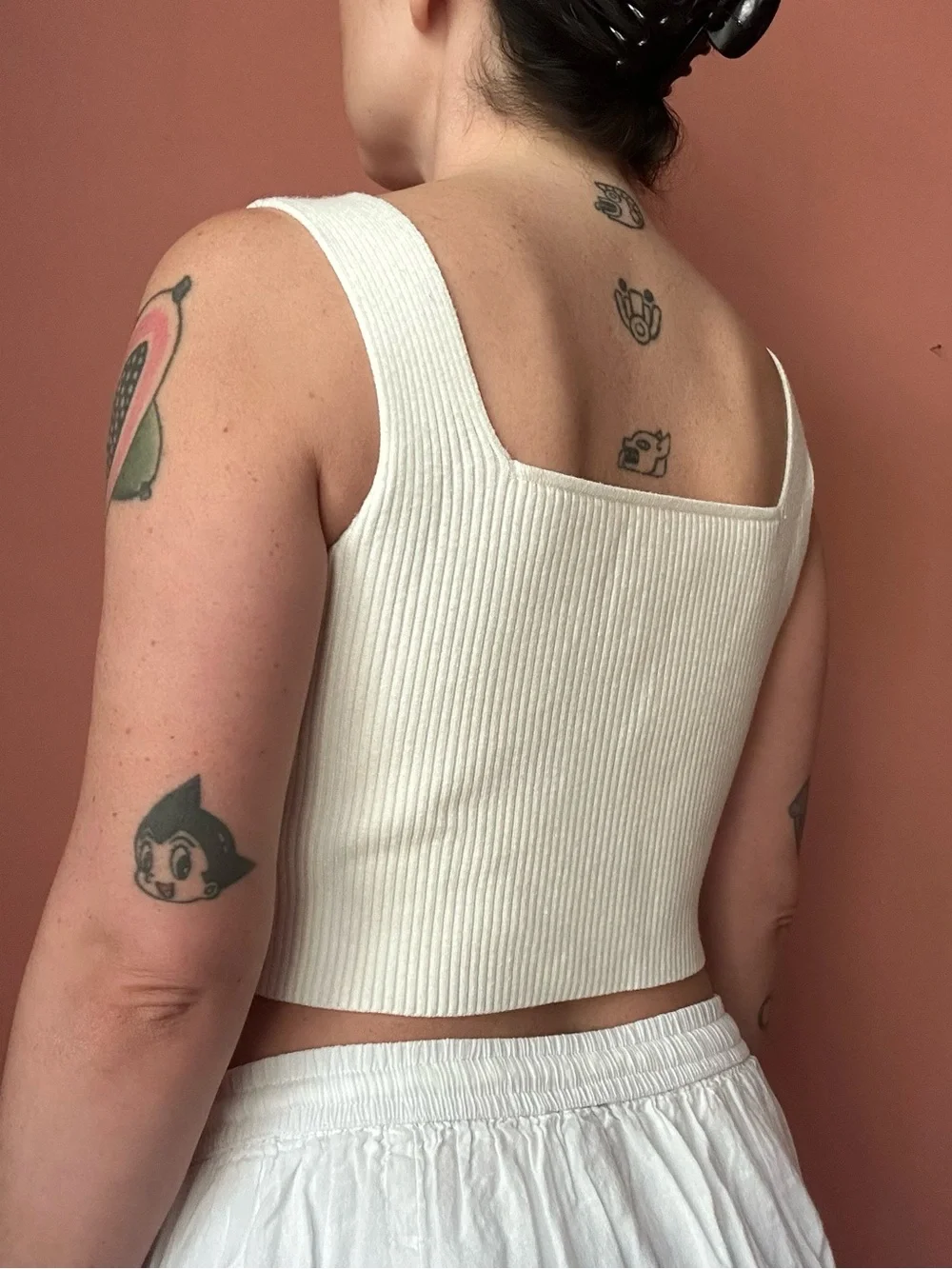 Ribbed Square Neck Crop Tank Top - Picture 2 of 5